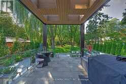 126 WOOD LANE | Richmond Hill Ontario | Slide Image Thirty-five