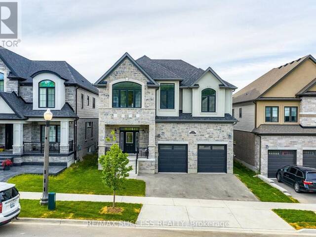 554 BRIDGEMILL CRESCENT E Kitchener Ontario, N2A 0K3 - 4 Bedrooms Home For Sale