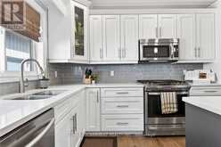 58 POSTMA DRIVE | Dunnville Ontario | Slide Image Thirteen