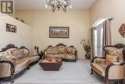 23 ROUNDSTONE DRIVE | Brampton Ontario | Slide Image Nineteen