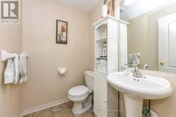 23 ROUNDSTONE DRIVE | Brampton Ontario | Slide Image Six