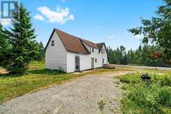 3529 HIGHWAY 118 E | Bracebridge Ontario | Slide Image Nine