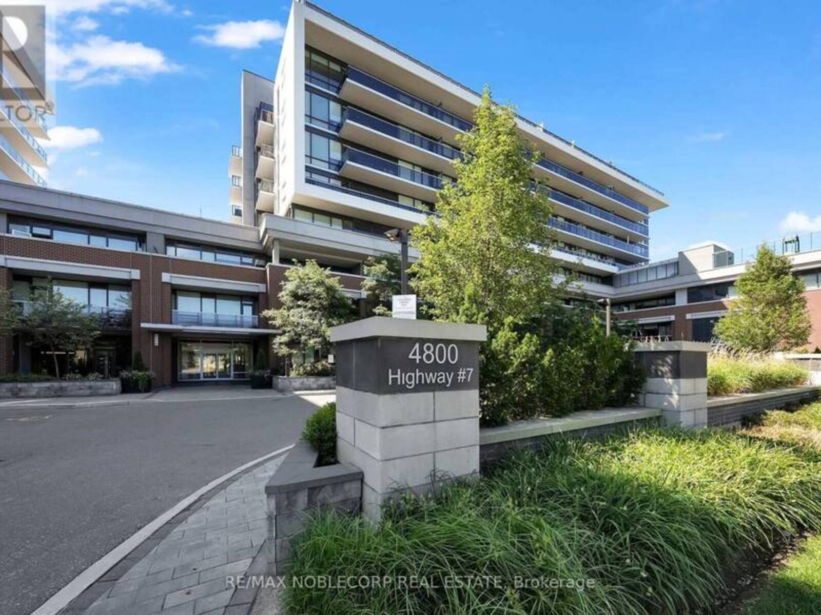 421 - 4800 HIGHWAY 7, Vaughan, Ontario L4L 1H8
