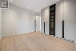 652 BEDFORD PARK AVENUE | Toronto Ontario | Slide Image Thirty-five