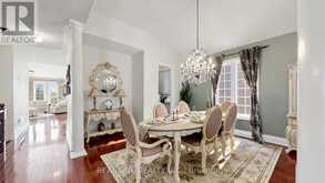 58 EMERALD HTS DRIVE | Whitchurch-Stouffville Ontario | Slide Image Eight