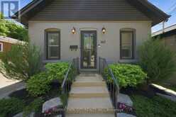 162 GRAND RIVER AVENUE | Brantford Ontario | Slide Image Ten
