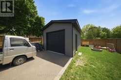 162 GRAND RIVER AVENUE | Brantford Ontario | Slide Image Thirty-one