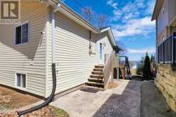 36 HILLS ROAD | Bobcaygeon Ontario | Slide Image Four