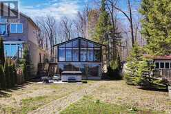 36 HILLS ROAD | Bobcaygeon Ontario | Slide Image Six