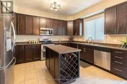 18 GRAIHAWK DRIVE | Barrie Ontario | Slide Image Twelve