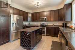 18 GRAIHAWK DRIVE | Barrie Ontario | Slide Image Thirteen
