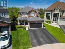 18 GRAIHAWK DRIVE | Barrie Ontario | Slide Image Two
