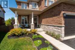 18 GRAIHAWK DRIVE | Barrie Ontario | Slide Image Three