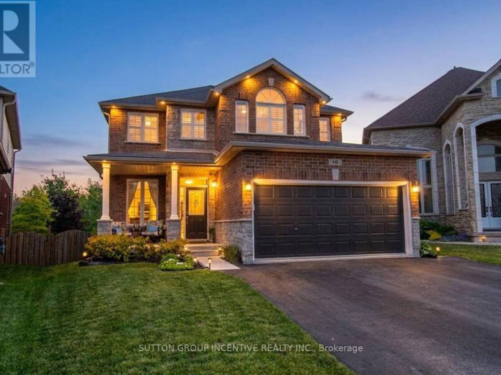 18 GRAIHAWK DRIVE, Barrie, Ontario L4N 6G4