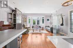 25 CRISPIN COURT | Markham Ontario | Slide Image Nine