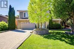 82 DERBY COURT | Newmarket Ontario | Slide Image Fifty