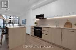 401 - 8188 YONGE STREET | Vaughan Ontario | Slide Image Eight