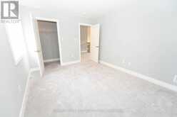 2084 EVANS BOULEVARD | London Ontario | Slide Image Thirteen