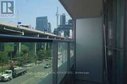468 - 209 FORT YORK BOULEVARD | Toronto Ontario | Slide Image Thirteen