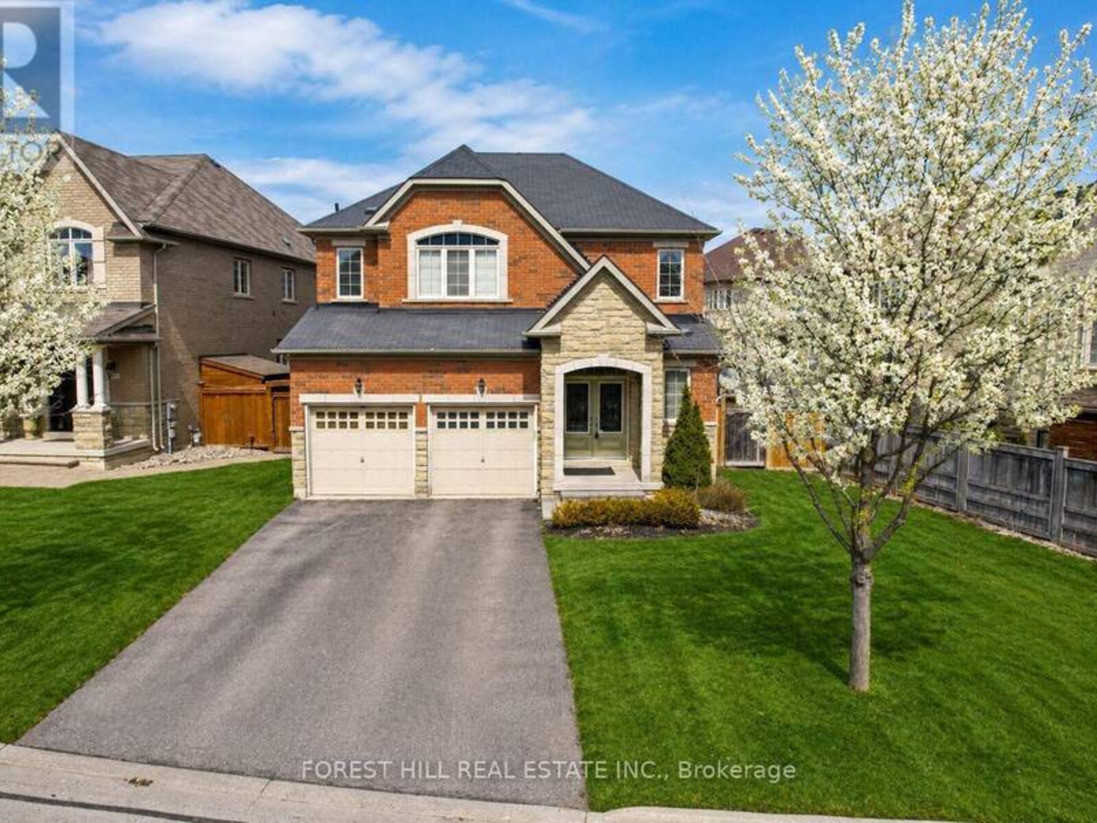 22 MCCOMBE LANE, Vaughan, Ontario L6A 4G2