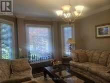 27 ADDISON STREET | Richmond Hill Ontario | Slide Image Nine