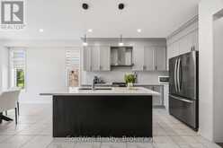 182 SILK TWIST DRIVE | East Gwillimbury Ontario | Slide Image Eleven