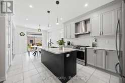 182 SILK TWIST DRIVE | East Gwillimbury Ontario | Slide Image Seven