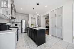 182 SILK TWIST DRIVE | East Gwillimbury Ontario | Slide Image Nine