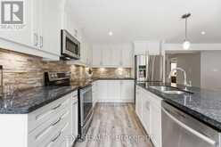 25 MANOR FOREST ROAD | East Gwillimbury Ontario | Slide Image Thirty-one