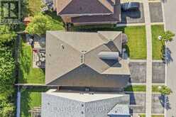 25 MANOR FOREST ROAD | East Gwillimbury Ontario | Slide Image Fifty