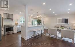 8 CULHAM STREET | Oakville Ontario | Slide Image Twelve