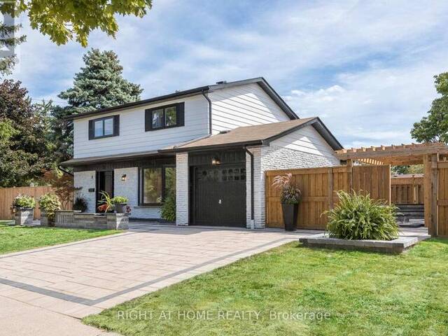 8 CULHAM STREET Oakville Ontario, L6H 1G4 - 4 Bedrooms Home For Sale