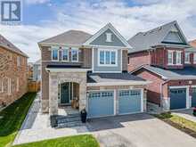 229 BLUE DASHER BOULEVARD | Bradford West Gwillimbury Ontario | Slide Image Four