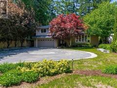 4163 LAKESHORE ROAD Burlington Ontario, L7L 1A5