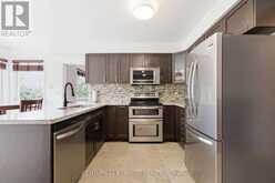 848 FAIRLAWN AVENUE | Ottawa Ontario | Slide Image Twelve