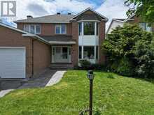 848 FAIRLAWN AVENUE | Ottawa Ontario | Slide Image Two