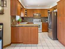 39 BRYDON COURT | Vaughan Ontario | Slide Image Thirteen