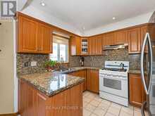 39 BRYDON COURT | Vaughan Ontario | Slide Image Fourteen