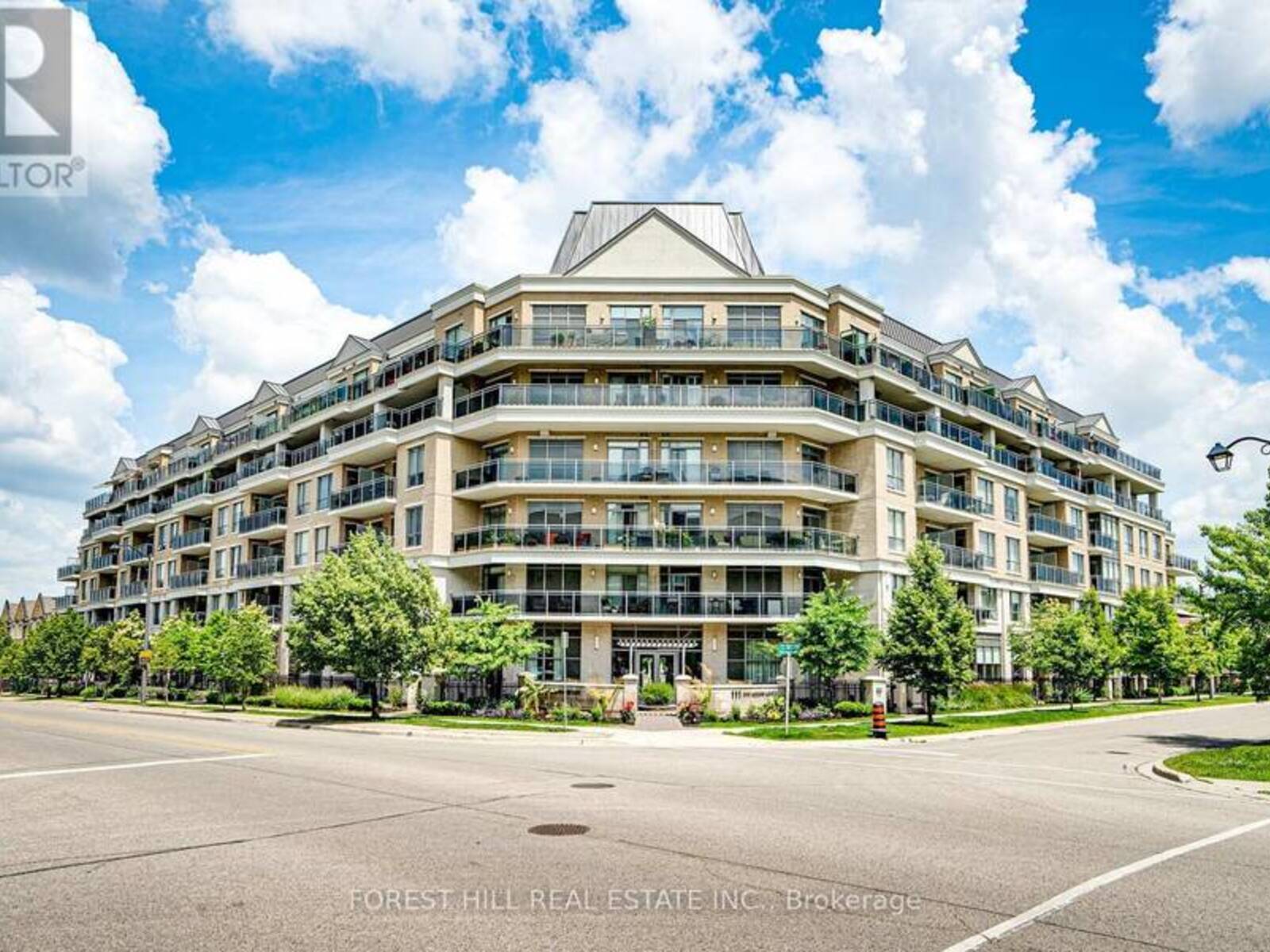 609 - 111 CIVIC SQUARE GATE, Aurora, Ontario L4G 0S6