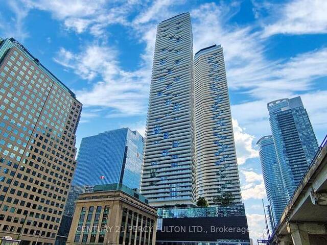 6901 - 100 HARBOUR STREET Toronto Ontario, M5J 0B5 - 1 Bedroom Condo For Sale