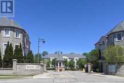 38 - 9133 BAYVIEW AVENUE | Richmond Hill Ontario | Slide Image Three