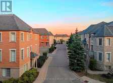 38 - 9133 BAYVIEW AVENUE | Richmond Hill Ontario | Slide Image Seven