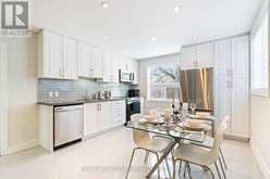 735 SRIGLEY STREET | Newmarket Ontario | Slide Image Six
