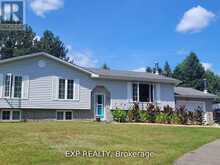 1719 WESLEMKOON LAKE ROAD | Bancroft Ontario | Slide Image Three