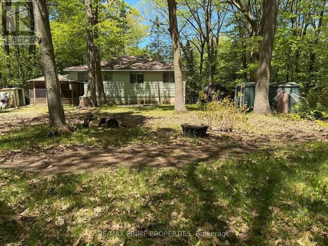 187 FREDERICK DRIVE Wasaga Beach Ontario, L9Z 1P1 - 3 Bedrooms Home For Sale