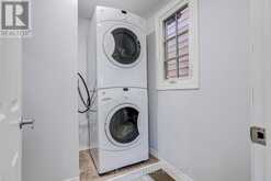 127 BARNESDALE AVENUE N | Hamilton Ontario | Slide Image Nine