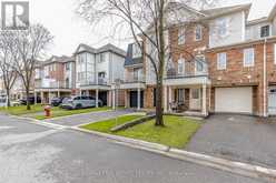 924 BURGESS GARDENS | Milton Ontario | Slide Image Two