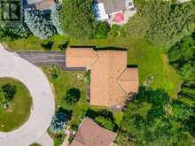 3 PINEVIEW COURT | New Tecumseth Ontario | Slide Image Three