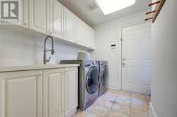 99 NAUGHTON DRIVE | Richmond Hill Ontario | Slide Image Ten
