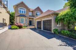 99 NAUGHTON DRIVE | Richmond Hill Ontario | Slide Image Two